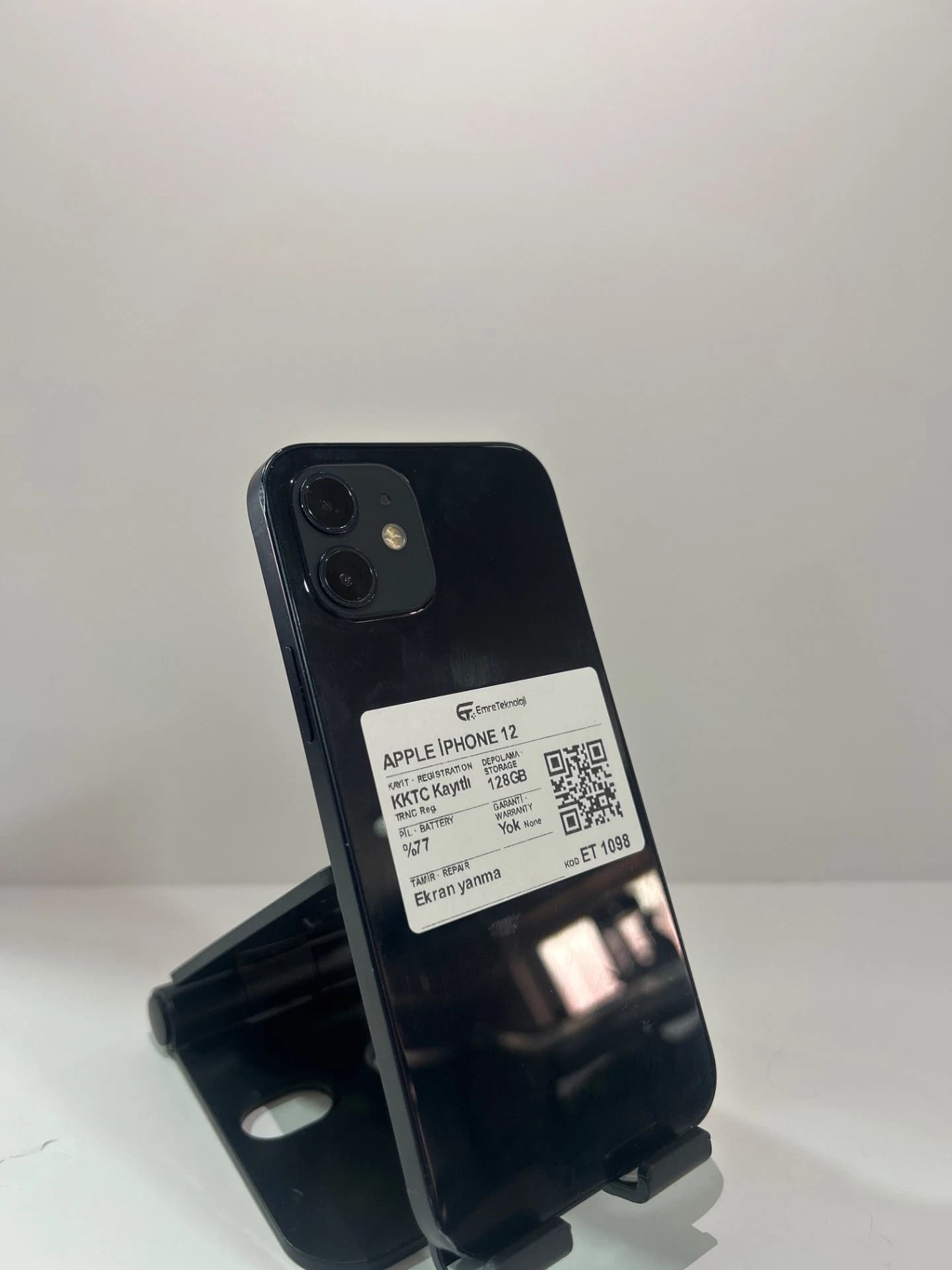 Apple iPhone 12 — görsel 1