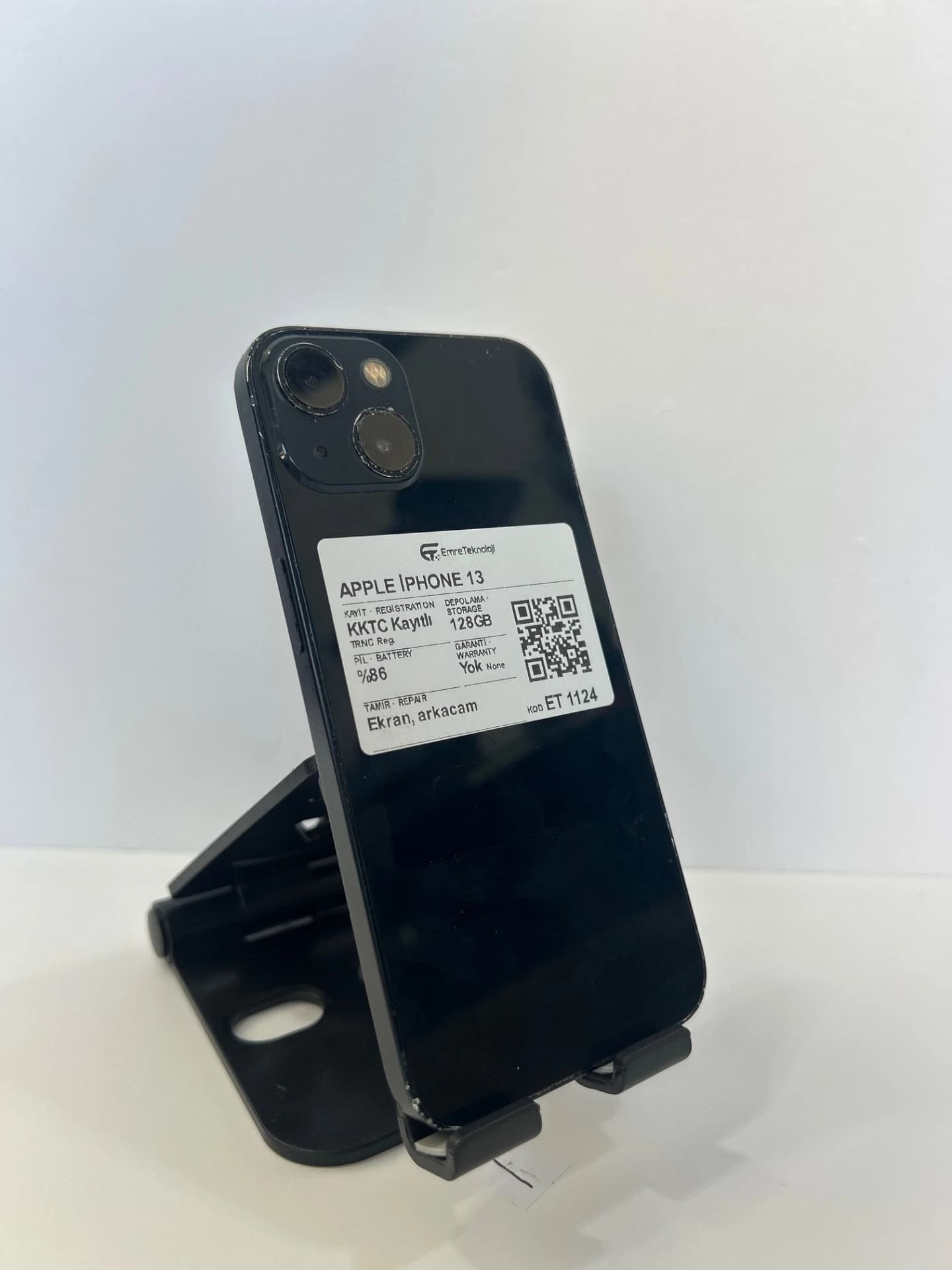 Apple iPhone 13