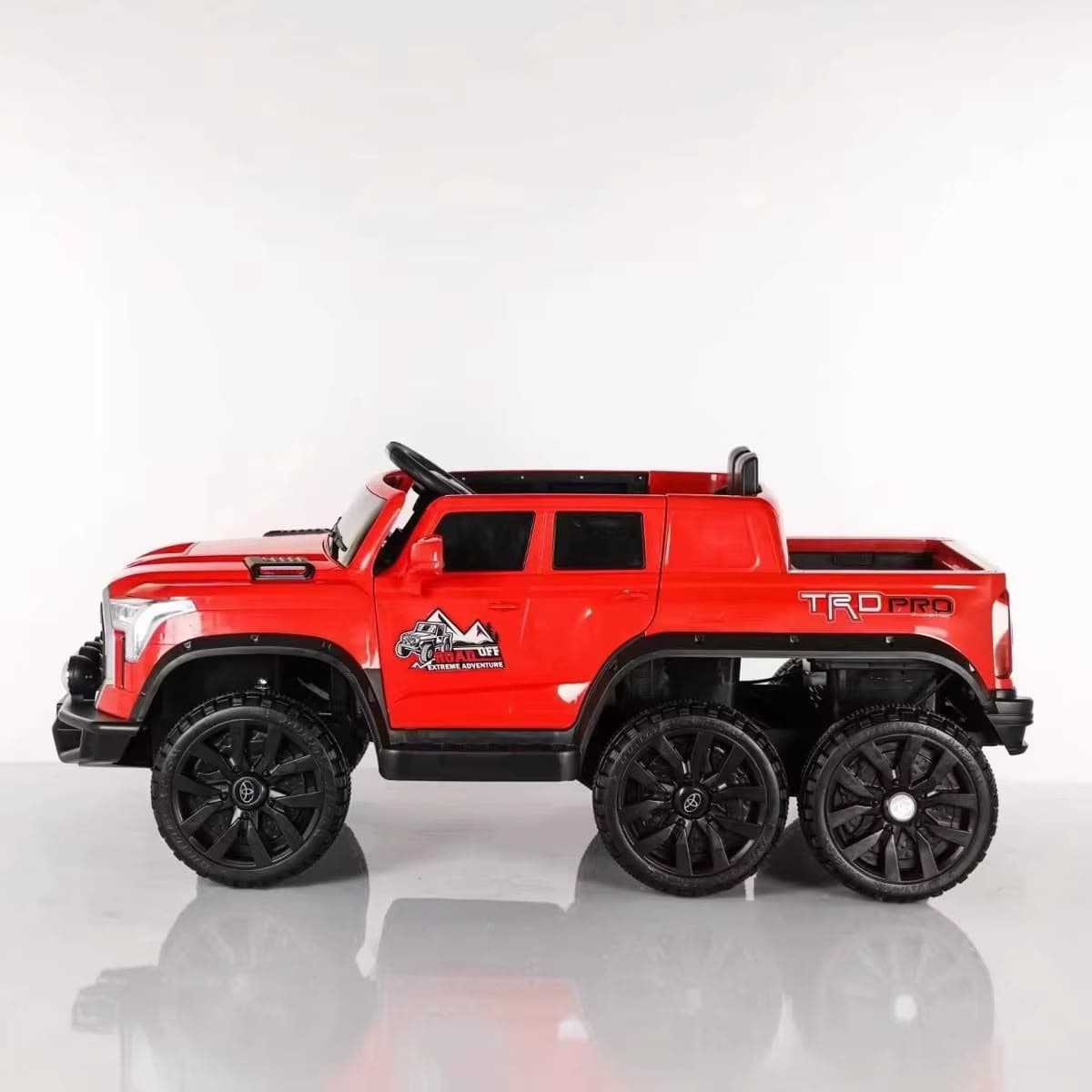 TOYOTA AKÜLÜ JİP 12V7 6 TEKER