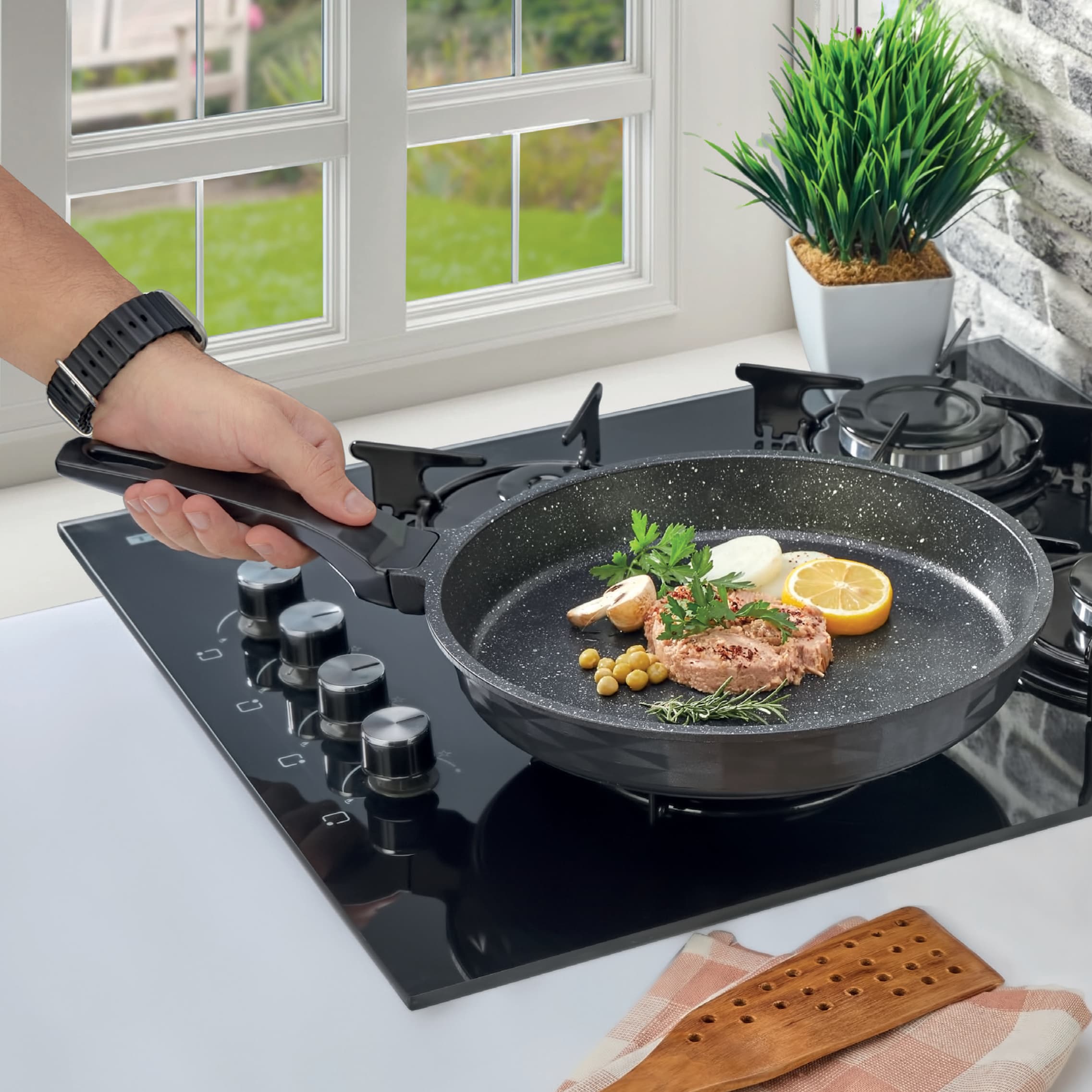 POLOCHEF CRYSTAL GRANİT DÖKÜM TAVA 28CM CYT-128