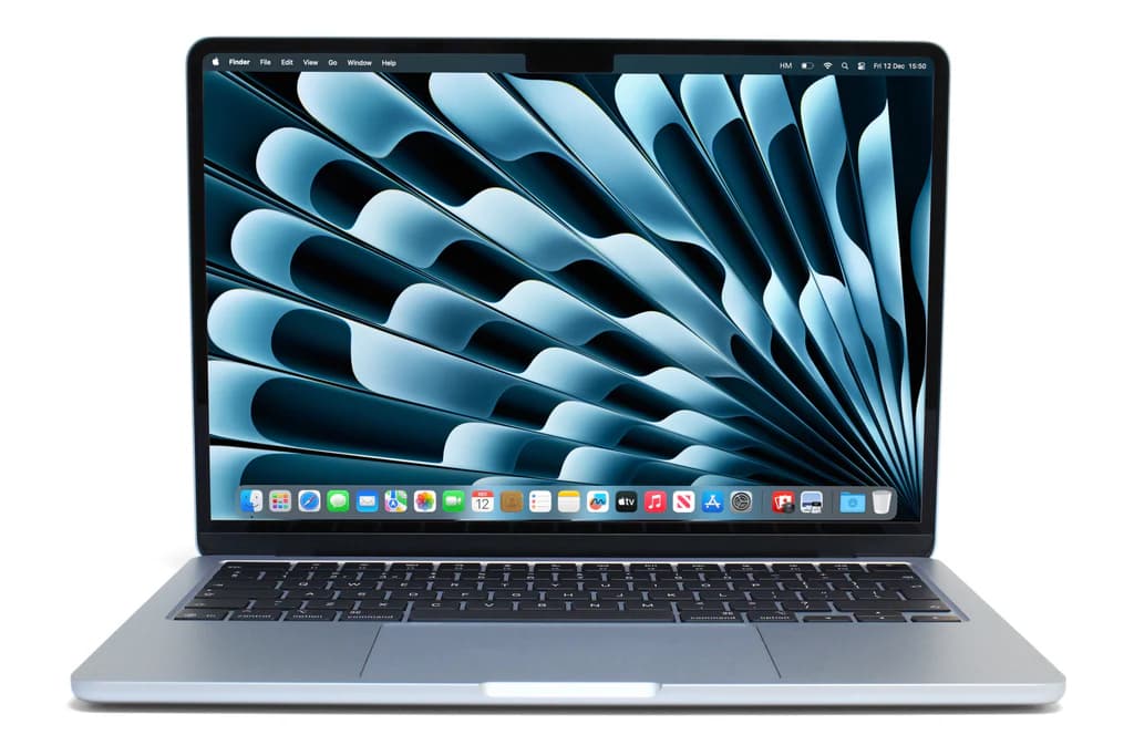 APPLE MACBOOK AİR 13" 16/512 M5 SKYBLUE